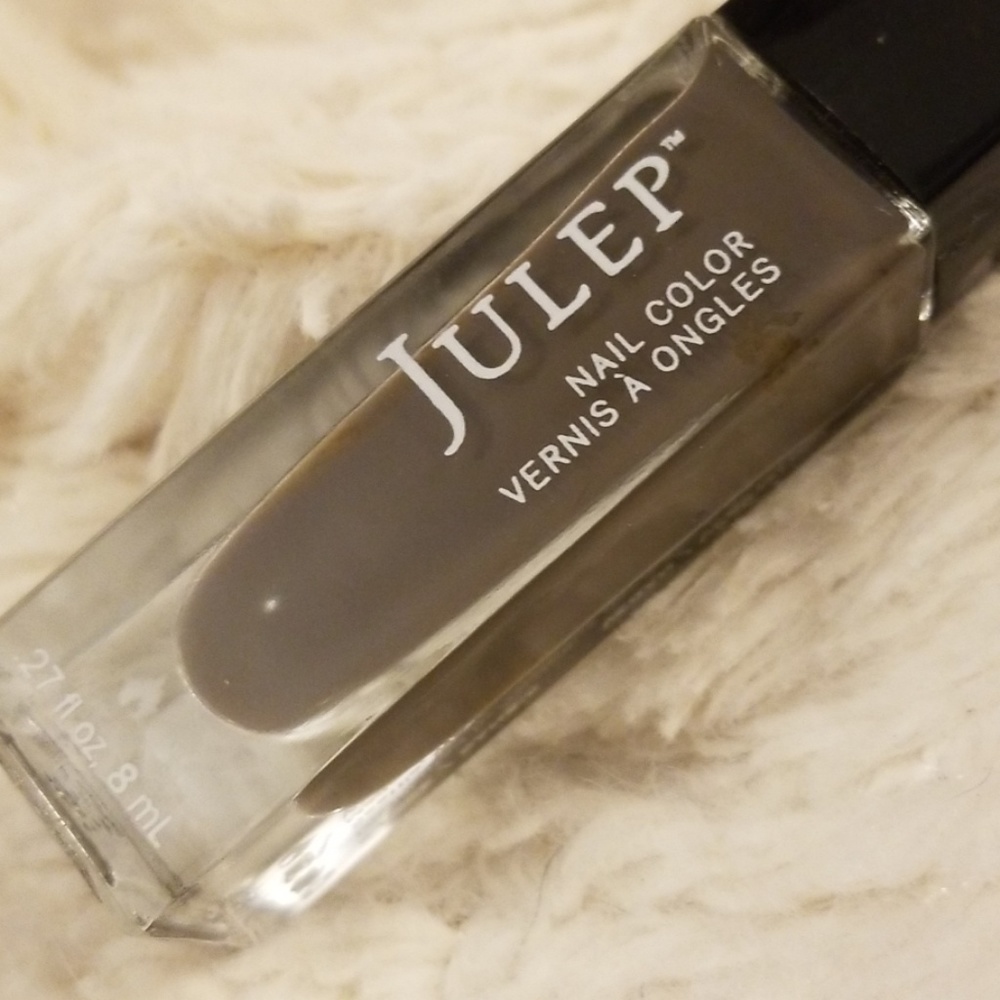 Julep "Rossi" nailpolish